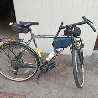 Bicicletta Touring 