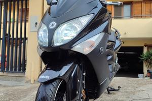  T MAX 500 