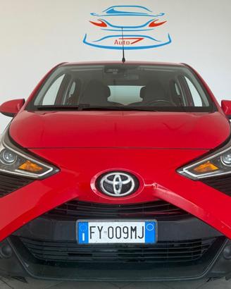 TOYOTA Aygo 1.0 VVT-i 72 CV 5 porte x-clusiv MMT