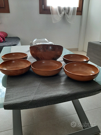 Spaghettiera con piatti