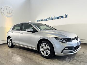 VOLKSWAGEN Golf 1.0 eTSI EVO DSG Life