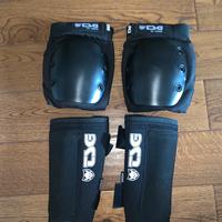 ginocchiere e parastinchi TSG