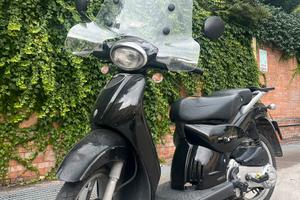 Scarabeo Aprilia 50 4t