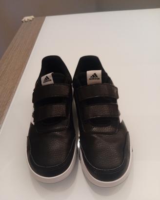 scarpe Adidas unisex numero 36