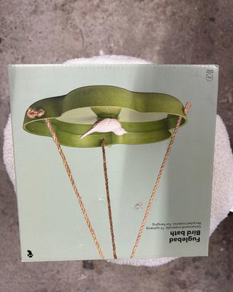 Abbeveratoio per uccellini