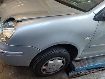 Parafango sinistro VOLKSWAGEN POLO del 2004