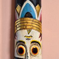 maschera balinese in legno 