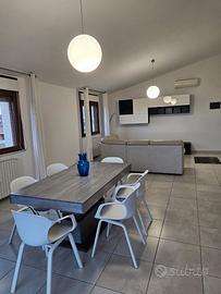 Prestigioso trivano a Cagliari zona Monreale