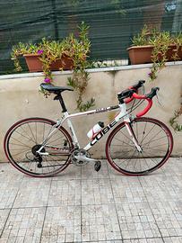 Bici da corsa cube
