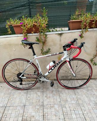Bici da corsa cube