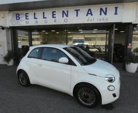 FIAT 500 Action Berlina 23,65 kWh