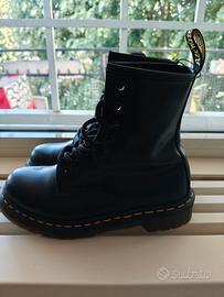 Dr. Martens mod. 1460 numero 36 