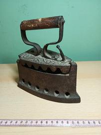 Ferro da Stiro a Carbone