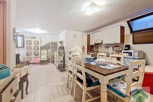 3 LOCALI A LOIRI PORTO SAN PAOLO