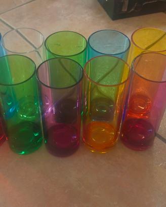 bicchieri  di plastica rigida