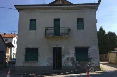 Trilocale a Giussano