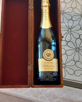 Cuve'e oro millesimato dolce vino spumante