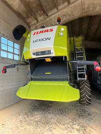 Mietitrebbia Claas lexion 630