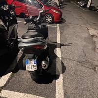 Scooter malaguti madison s200 2002