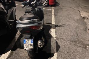 Scooter malaguti madison s200 2002