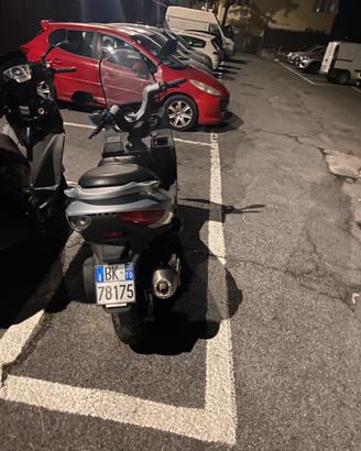 Scooter malaguti madison s200 2002