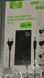 Caricabatterie monopattini elettrici