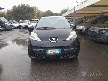 Peugeot 107 1.0 68CV 5p. Sweet Years