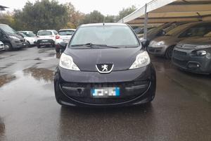 Peugeot 107 1.0 68CV 5p. Sweet Years
