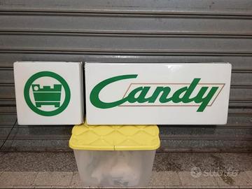 Insegna pubblicitaria