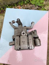 Pinza freno posteriore suzuki burgman 400