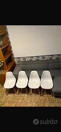 Sedie stile scandinavo bianche