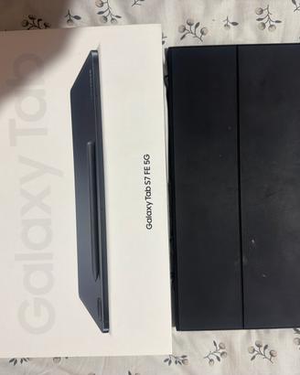 Samsung Galaxy tab S7 FE 5G