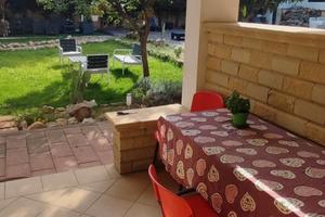 appartamento arredato immerso nel verde, p. auto.o
