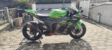 Kawasaki Ninja ZX10R 