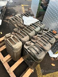 Taniche Militari in ferro