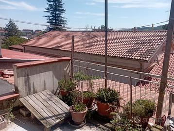 Casa con ingresso indipendente