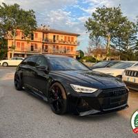 AUDI RS RS6 Avant 4.0 TFSI V8