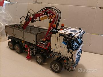 lego Technic  camion 42043