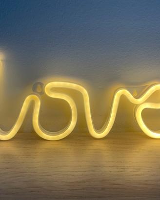 Lampada LED “Love”