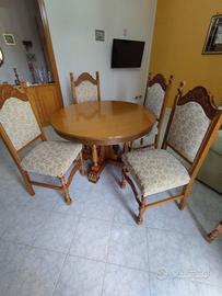Tavolo e 5 sedie
