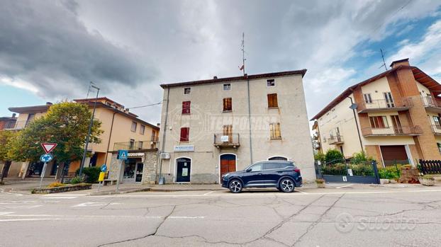 RIF: CA50 BILOCALE AL PRIMO PIANO IN ZONA CENTRALE