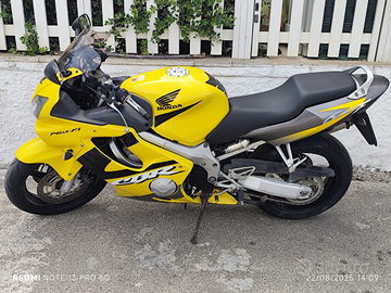 Honda cbr600fsport usata/ pezzi nuovi
