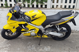 Honda cbr600fsport usata/ pezzi nuovi