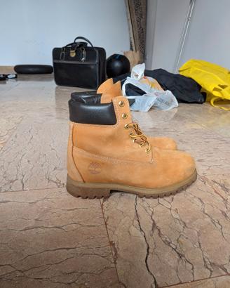 Scarponi Timberland da donna