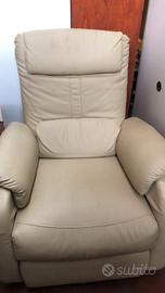 Poltrona reclinabile 