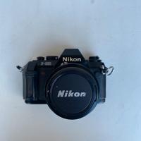 Nikon F 301