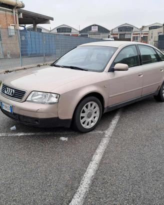Audi A6 berlina 1.8 benzina