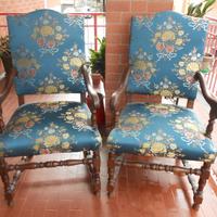 COPPIA di POLTRONCINE in TESSUTO DAMASCATO