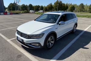 Vw Passat all-track 200cv diesel