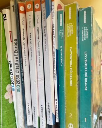 Libri scolastici prima e seconda media